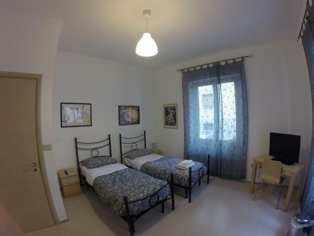Bed And Breakfast Degli Artisti Cosenza Exterior photo