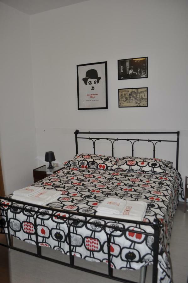Bed And Breakfast Degli Artisti Cosenza Exterior photo