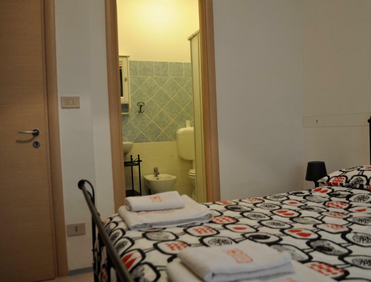 Bed And Breakfast Degli Artisti Cosenza Exterior photo